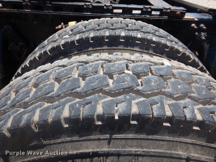 image for item DG8668 2007 Sterling A-Line  semi truck