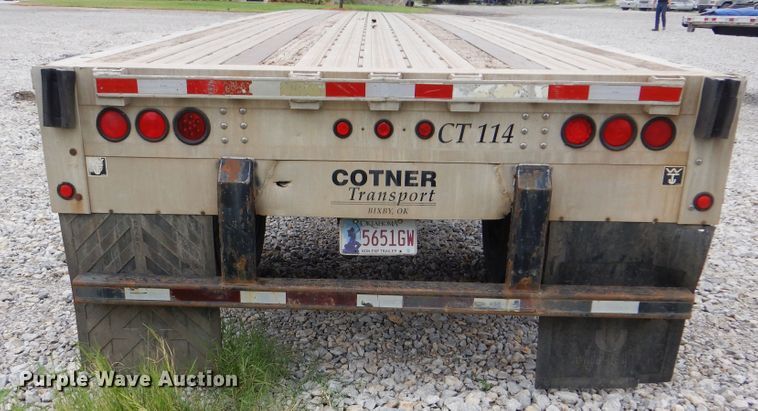 image for item DG8678 2000 Wilson CF900 flatbed trailer