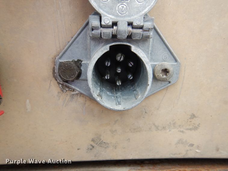 image for item DG8678 2000 Wilson CF900 flatbed trailer