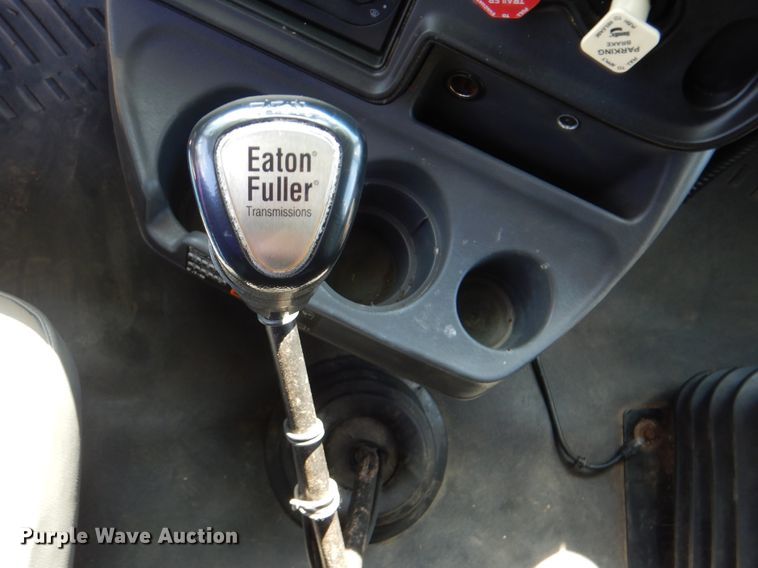 image for item DG8740 2014 International ProStar  semi truck