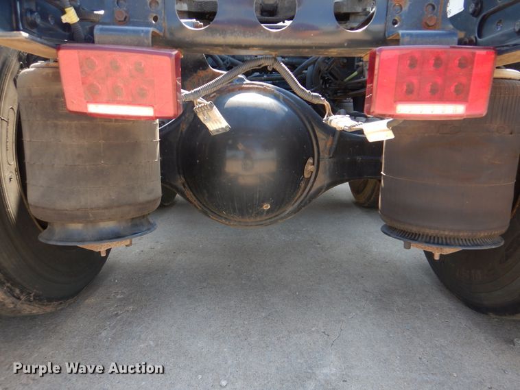 image for item DG8740 2014 International ProStar  semi truck