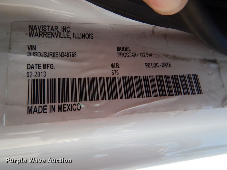 image for item DG8740 2014 International ProStar  semi truck