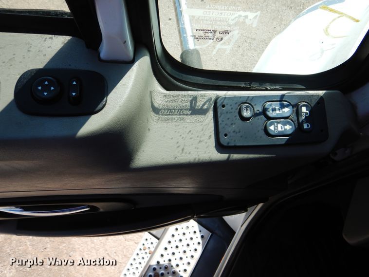 image for item DG8741 2014 International ProStar  semi truck