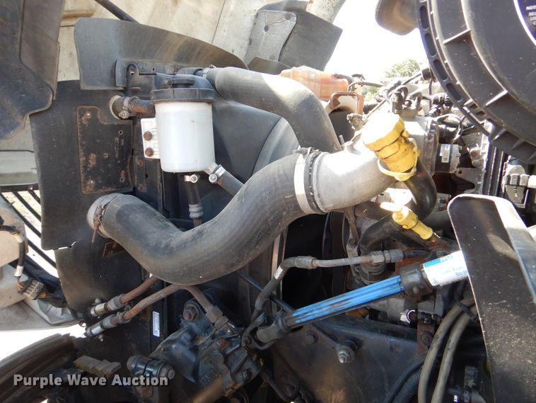 image for item DG8741 2014 International ProStar  semi truck