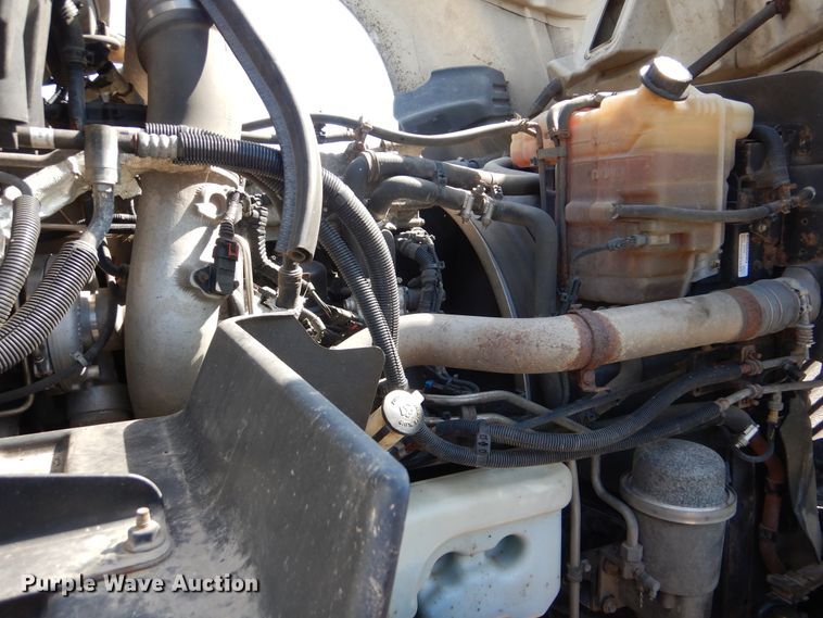 image for item DG8741 2014 International ProStar  semi truck