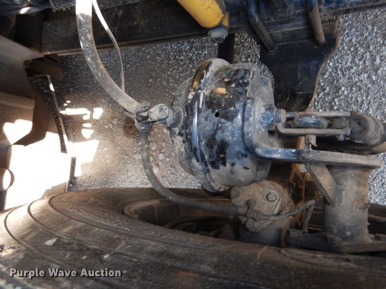 image for item DG8741 2014 International ProStar  semi truck