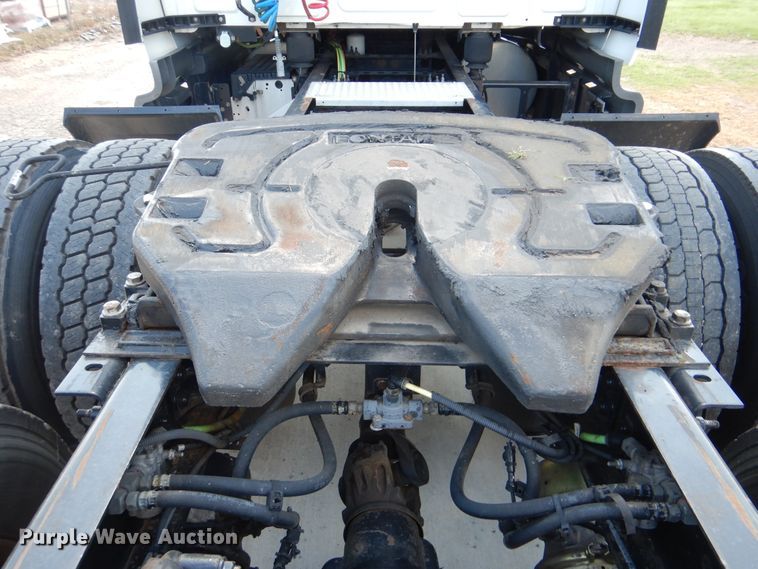 image for item DG8741 2014 International ProStar  semi truck