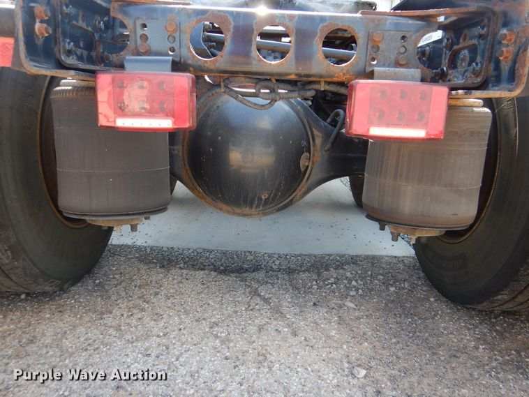 image for item DG8741 2014 International ProStar  semi truck