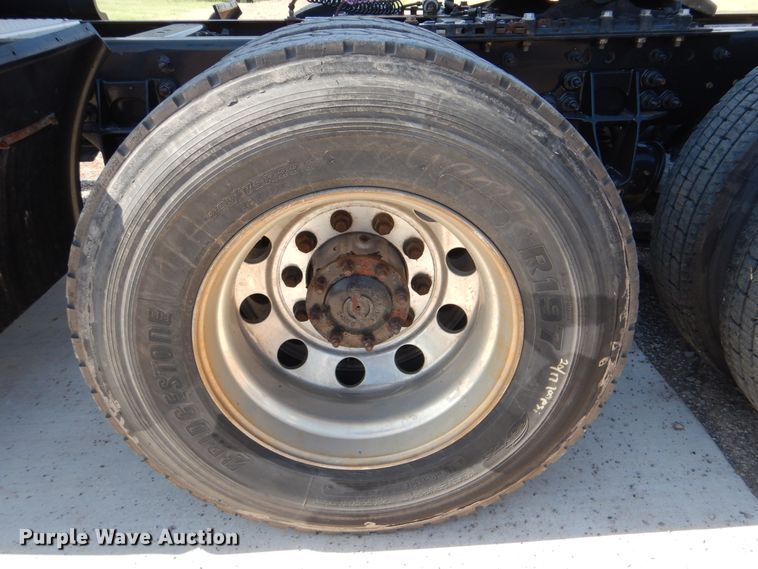 image for item DG8741 2014 International ProStar  semi truck