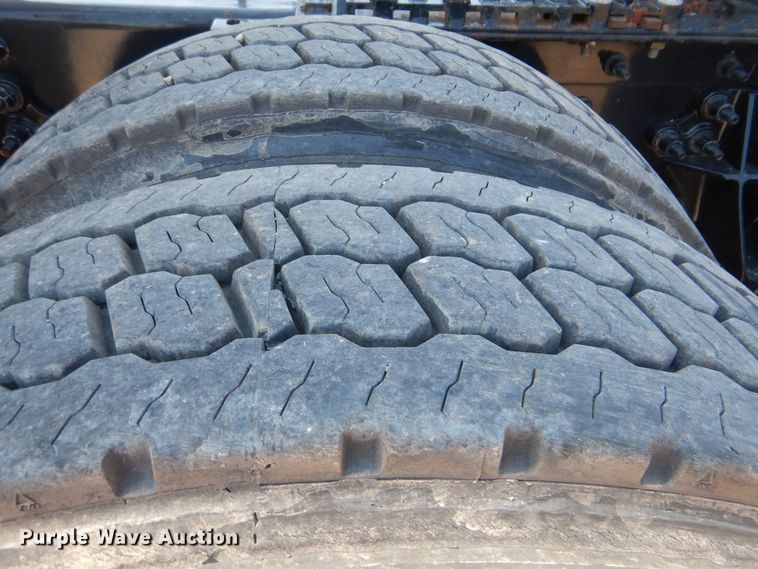 image for item DG8741 2014 International ProStar  semi truck