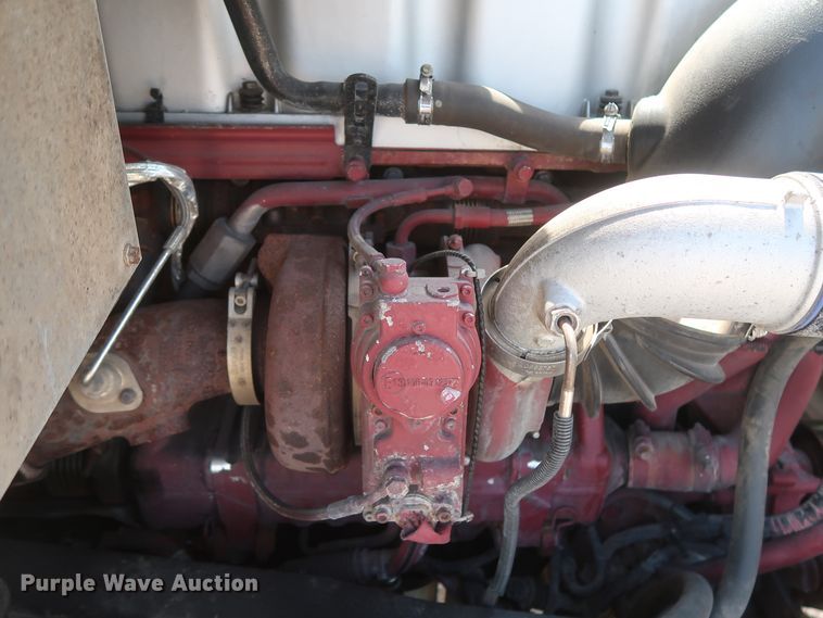 image for item DH0931 2012 Mack GU713  semi truck