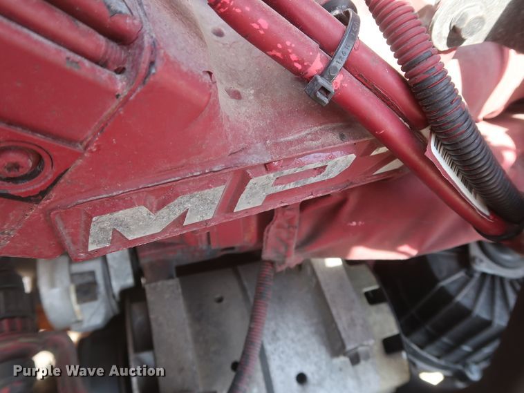 image for item DH0931 2012 Mack GU713  semi truck