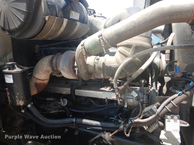 image for item DH4467 2003 Mack CH613  semi truck