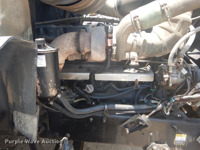 image for item DH4467 2003 Mack CH613  semi truck