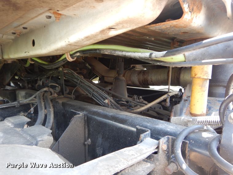 image for item DH4467 2003 Mack CH613  semi truck