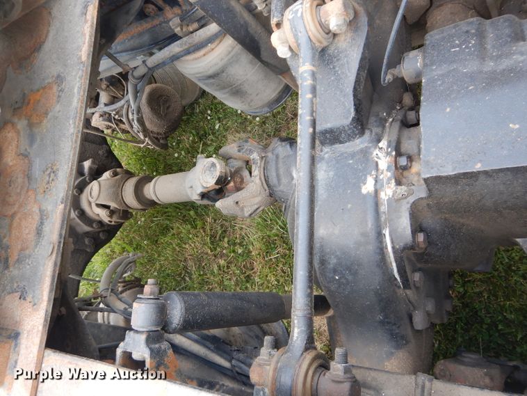 image for item DH4467 2003 Mack CH613  semi truck