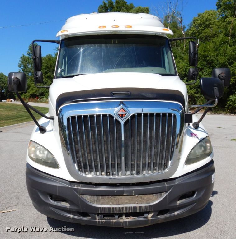 image for item DH6504 2010 International ProStar  semi truck