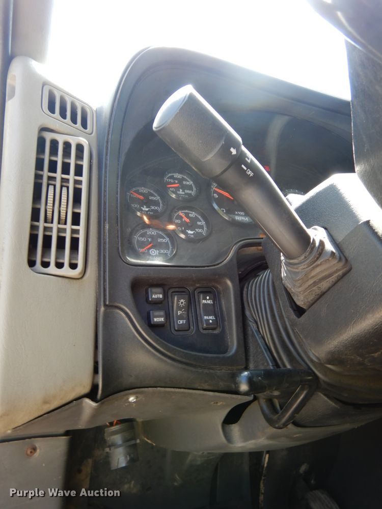 image for item DH6504 2010 International ProStar  semi truck