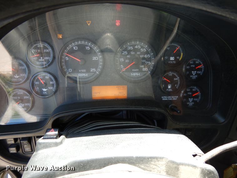 image for item DH6504 2010 International ProStar  semi truck