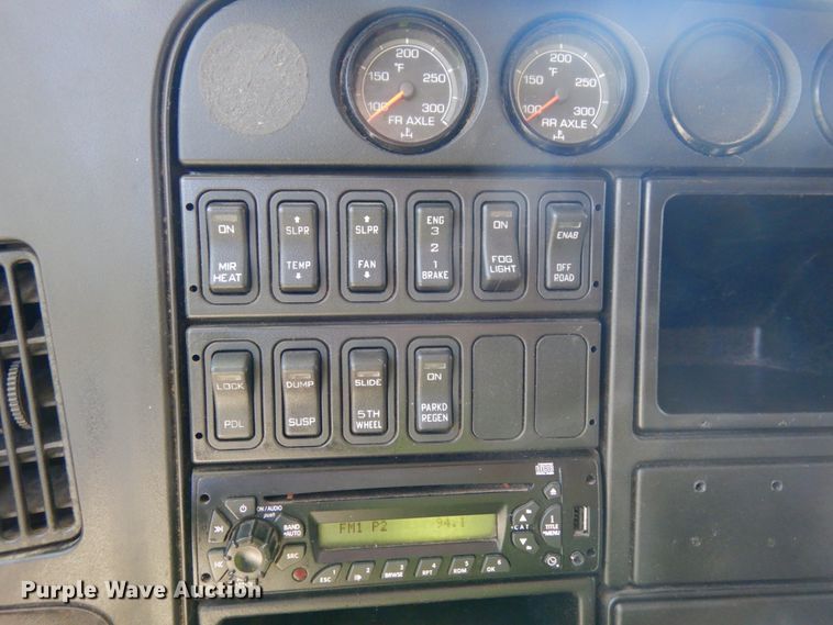 image for item DH6504 2010 International ProStar  semi truck