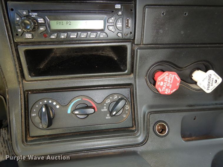 image for item DH6504 2010 International ProStar  semi truck