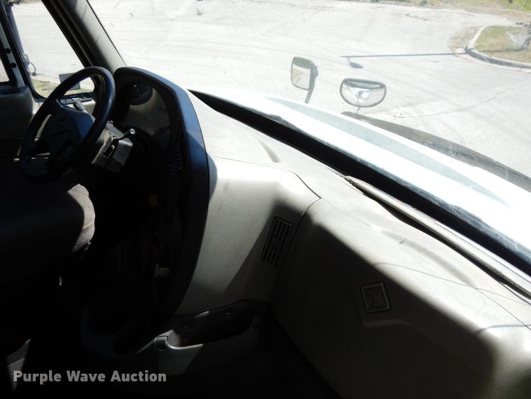 image for item DH6504 2010 International ProStar  semi truck