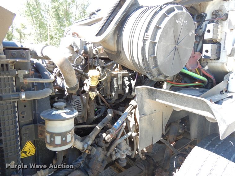 image for item DH6504 2010 International ProStar  semi truck