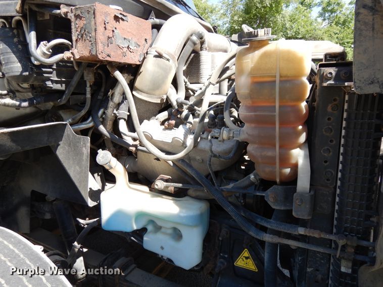 image for item DH6504 2010 International ProStar  semi truck