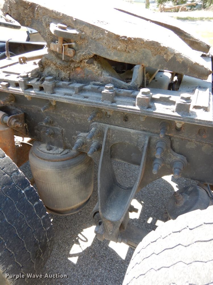 image for item DH6504 2010 International ProStar  semi truck