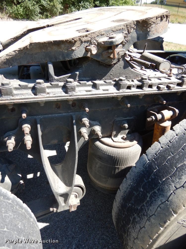 image for item DH6504 2010 International ProStar  semi truck