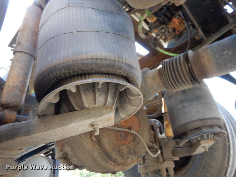 image for item DH6504 2010 International ProStar  semi truck