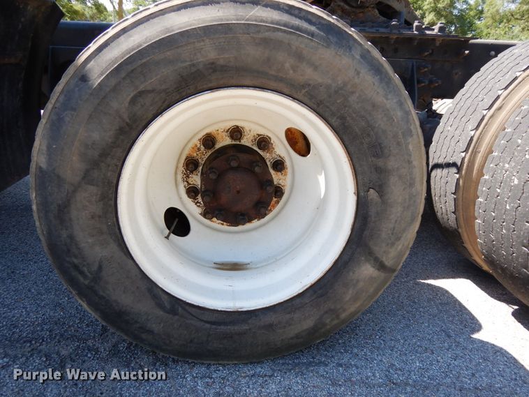 image for item DH6504 2010 International ProStar  semi truck