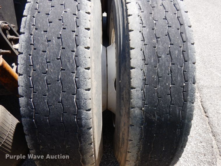 image for item DH6504 2010 International ProStar  semi truck