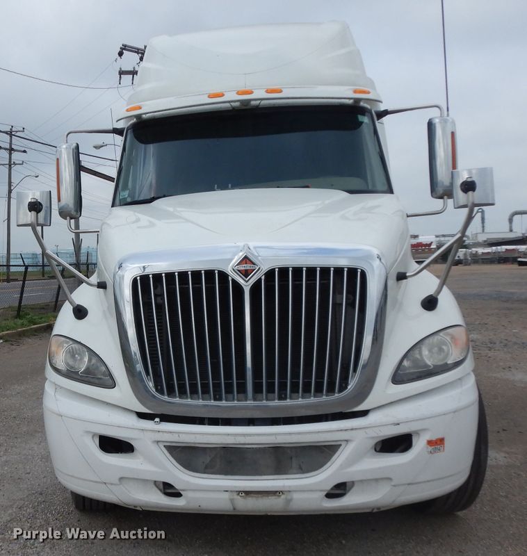 image for item DI5273 2013 International ProStar  semi truck