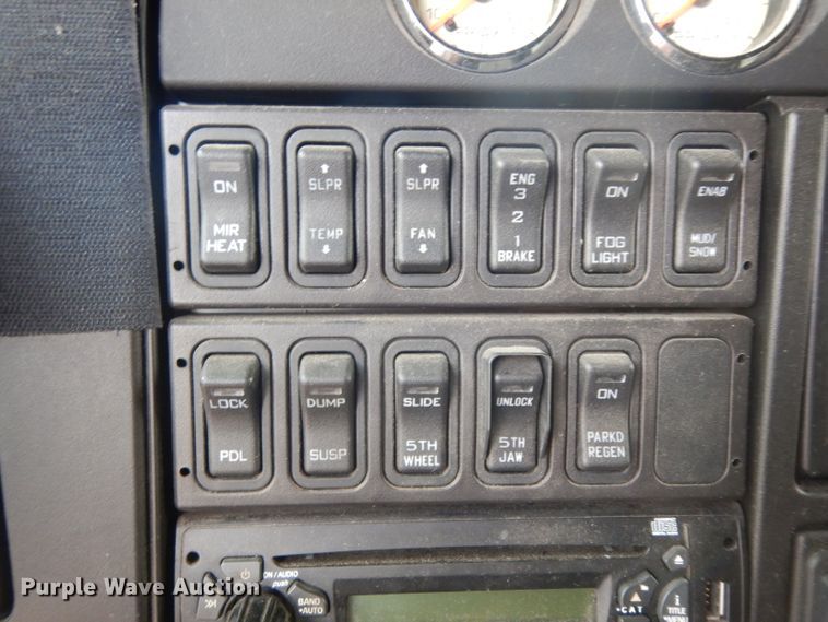 image for item DI5273 2013 International ProStar  semi truck