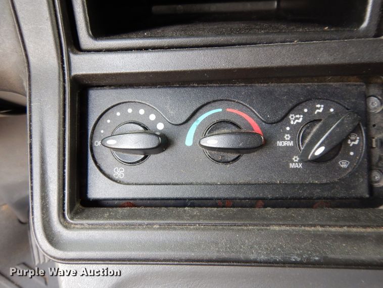 image for item DI5273 2013 International ProStar  semi truck