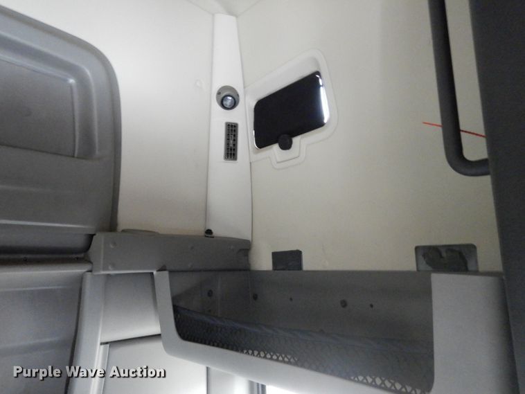 image for item DI5273 2013 International ProStar  semi truck