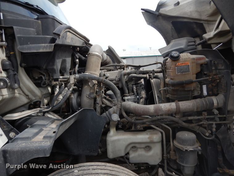 image for item DI5273 2013 International ProStar  semi truck