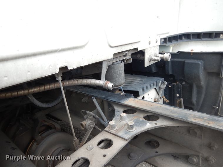 image for item DI5273 2013 International ProStar  semi truck