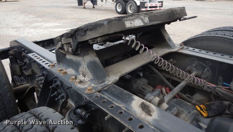 image for item DI5273 2013 International ProStar  semi truck