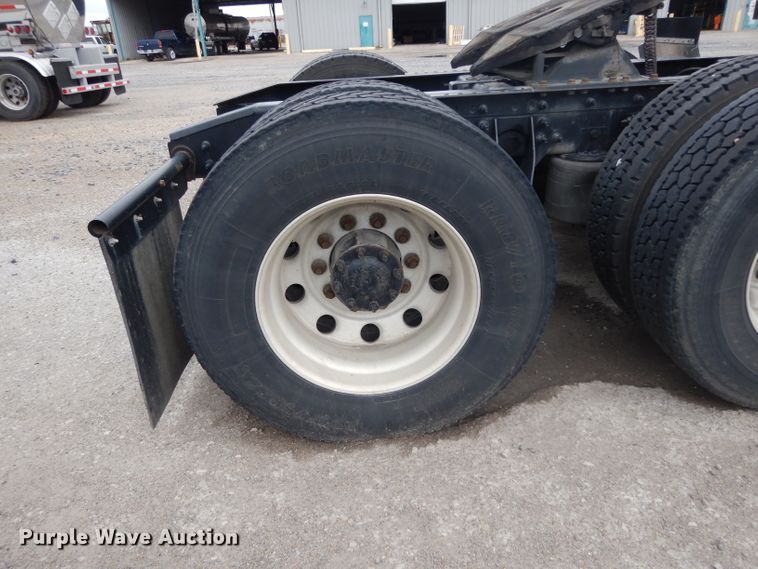 image for item DI5273 2013 International ProStar  semi truck