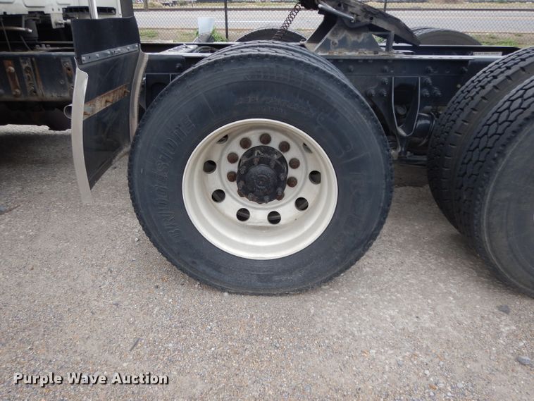 image for item DI5273 2013 International ProStar  semi truck