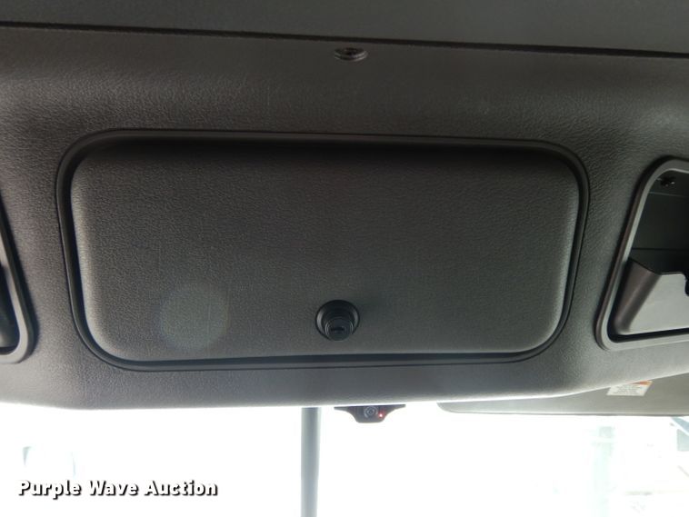 image for item DI5274 2012 Freightliner Cascadia  semi truck