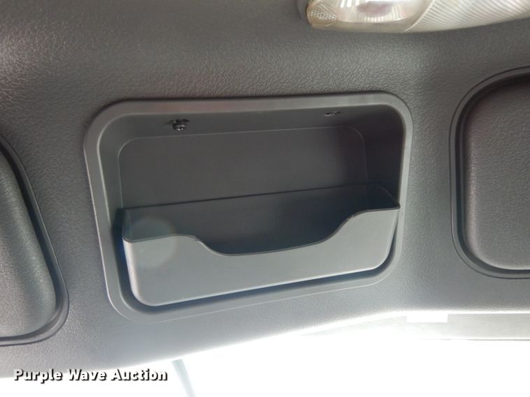 image for item DI5274 2012 Freightliner Cascadia  semi truck