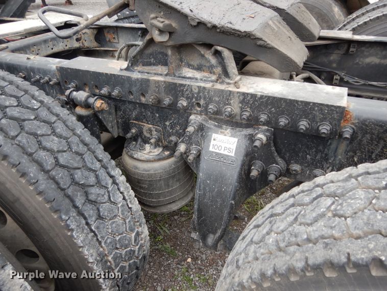 image for item DI5274 2012 Freightliner Cascadia  semi truck