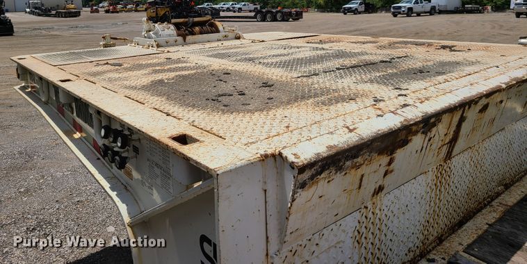 image for item EL9835 1993 Trail King TK100HT-483 lowboy equipment trailer