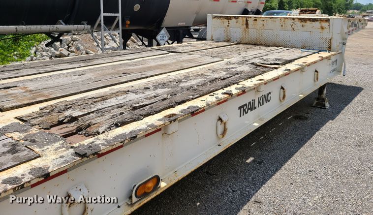 image for item EL9835 1993 Trail King TK100HT-483 lowboy equipment trailer