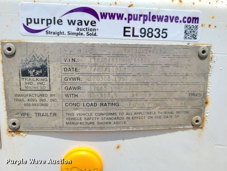 image for item EL9835 1993 Trail King TK100HT-483 lowboy equipment trailer