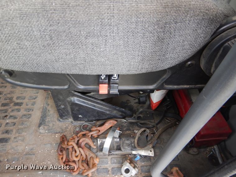 image for item FX9082 2009 Volvo VN  semi truck