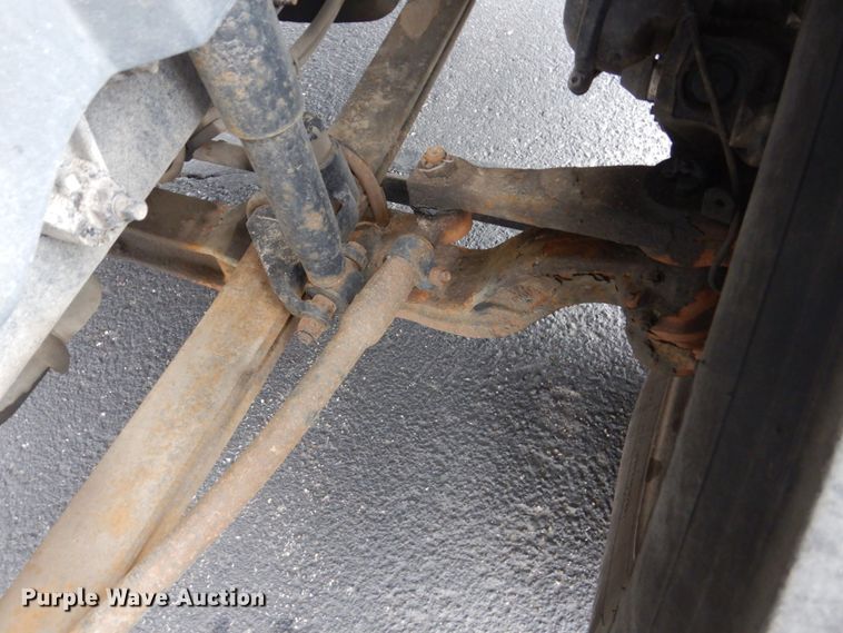 image for item FX9082 2009 Volvo VN  semi truck